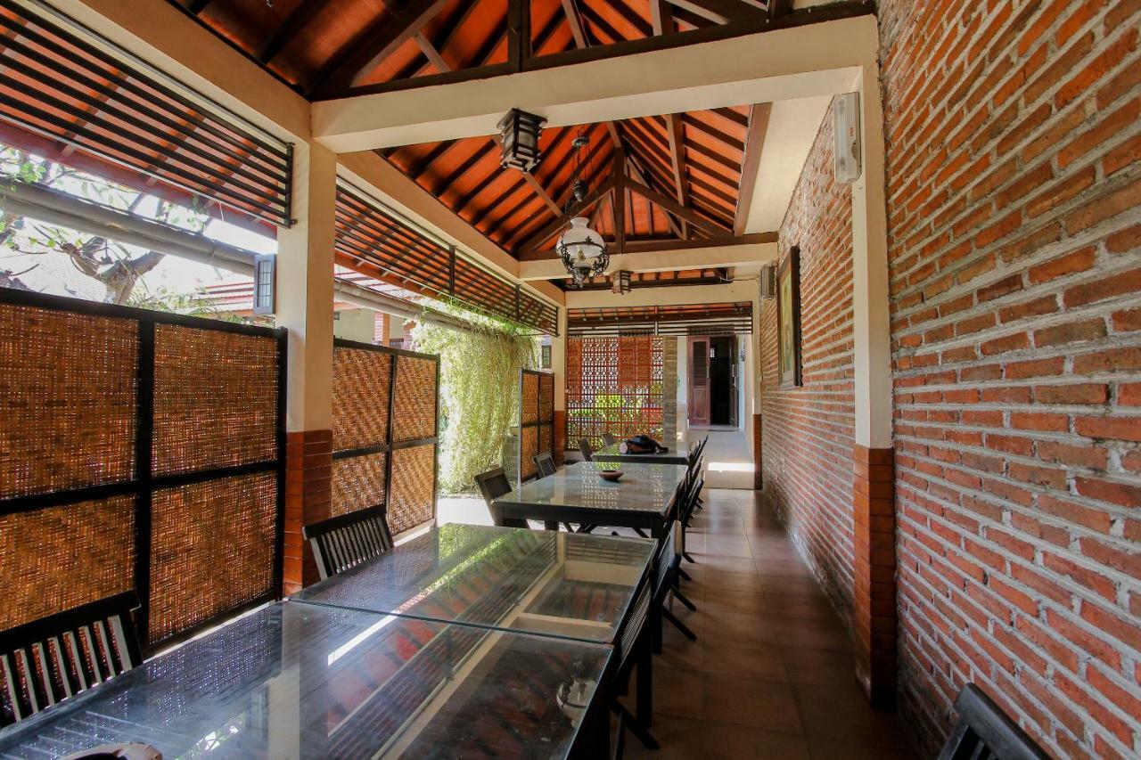 Oyo 1361 Singosari Family Residence 바뉴왕기 외부 사진