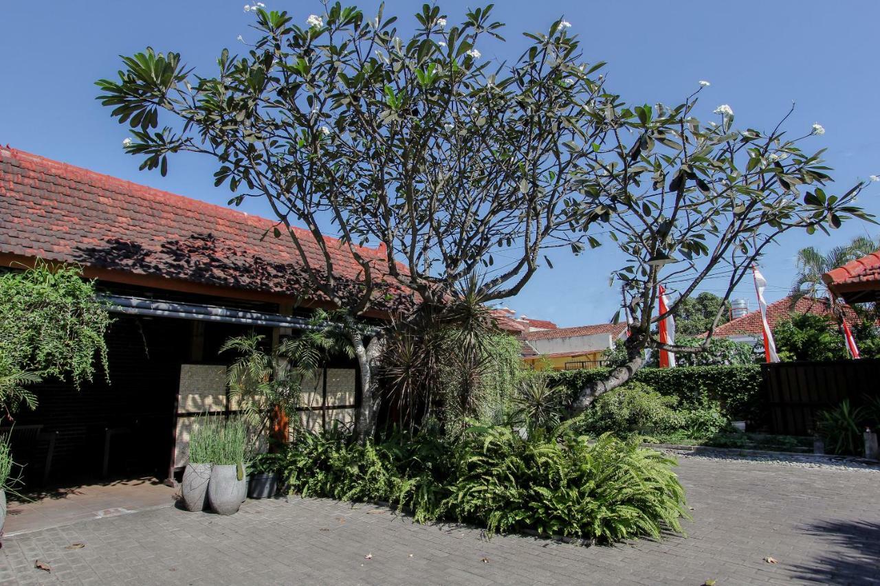 Oyo 1361 Singosari Family Residence 바뉴왕기 외부 사진