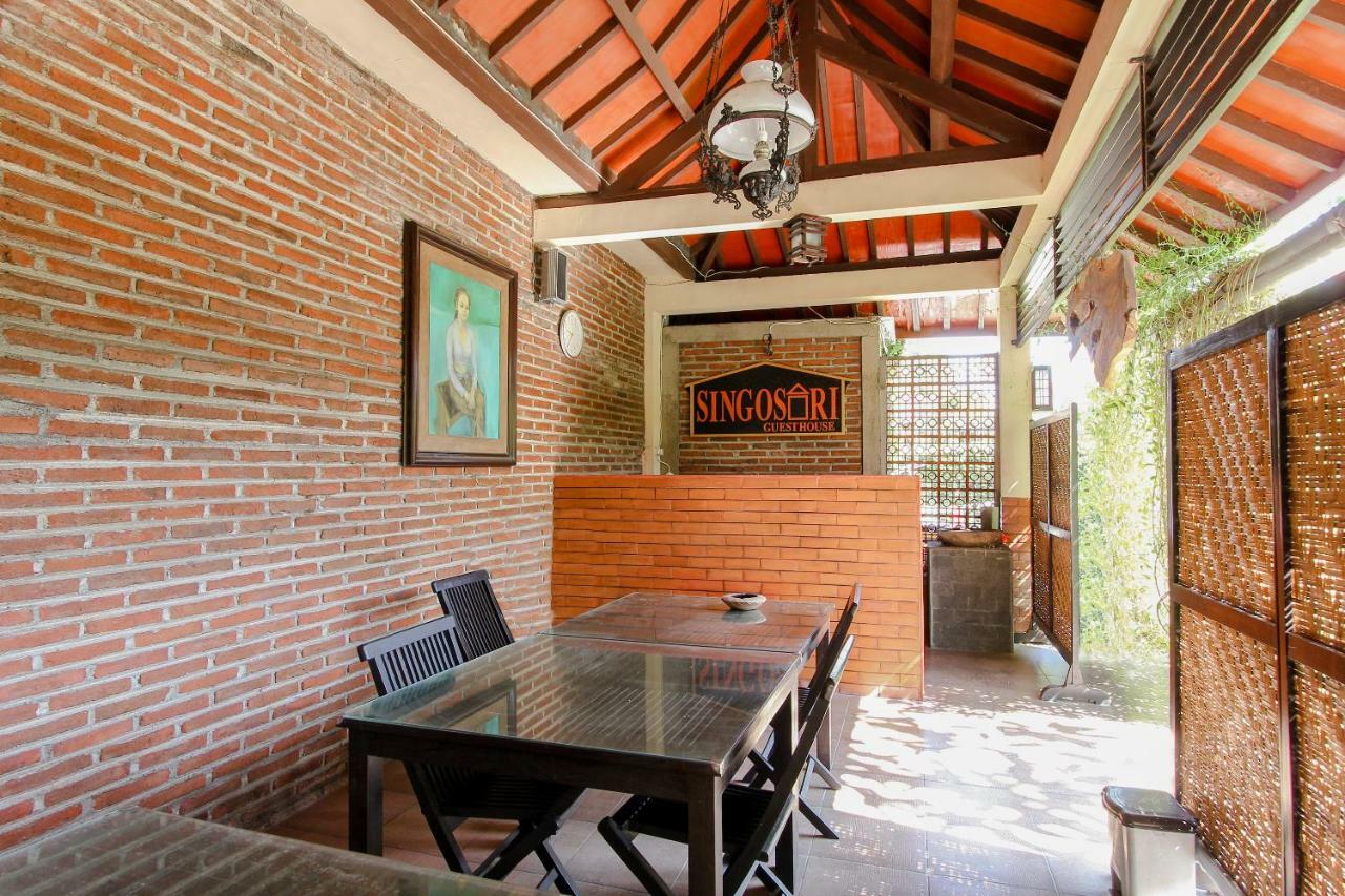 Oyo 1361 Singosari Family Residence 바뉴왕기 외부 사진